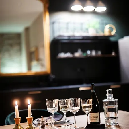 Hedone De Luxe Et Privatif *