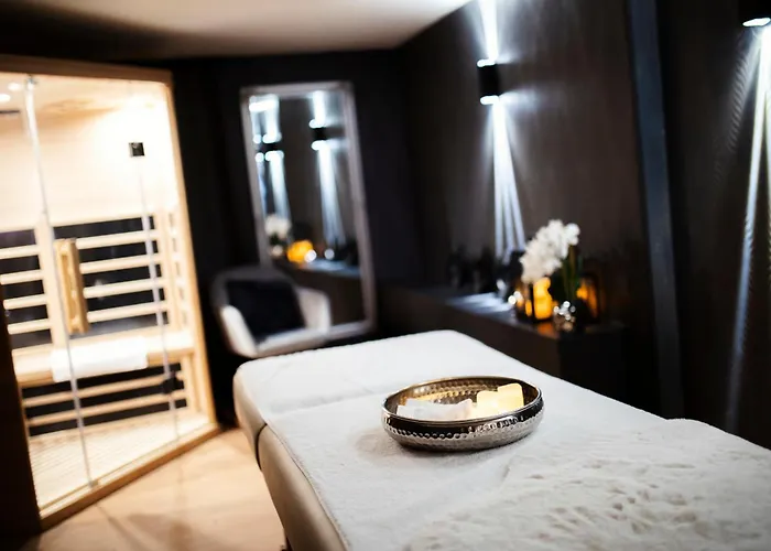 Hedone De Luxe Et Privatif *